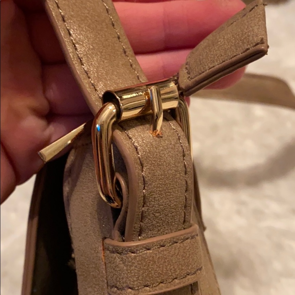 light brown crossbody purse - Picture 6 of 6
